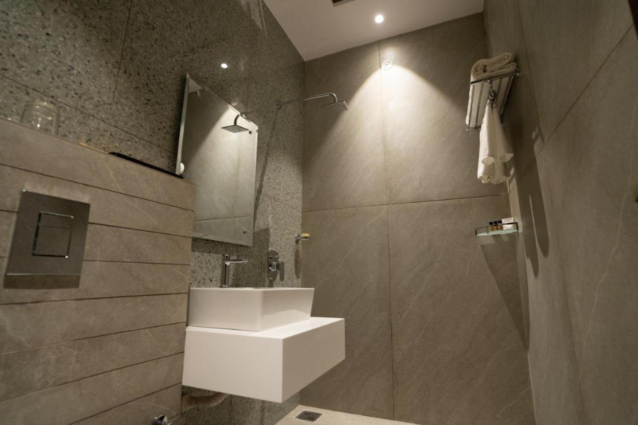 Hotel Smily Ludhiana Ngoại thất bức ảnh