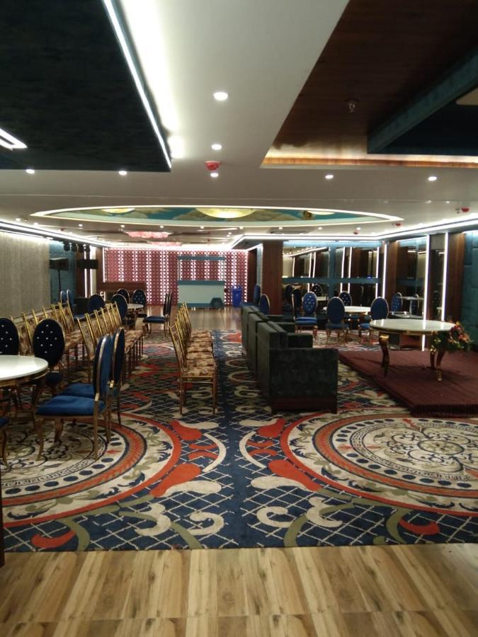 Hotel Smily Ludhiana Ngoại thất bức ảnh