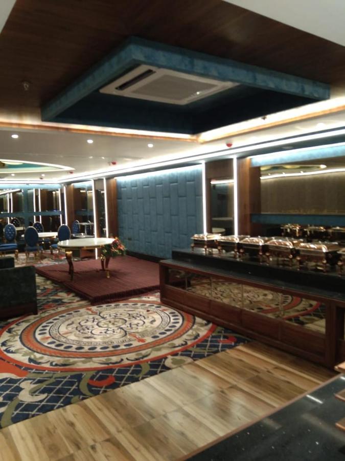 Hotel Smily Ludhiana Ngoại thất bức ảnh